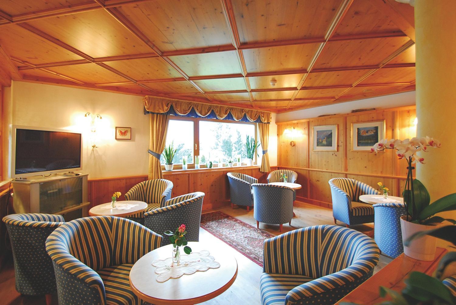 Hotel Olympia Брунико Экстерьер фото